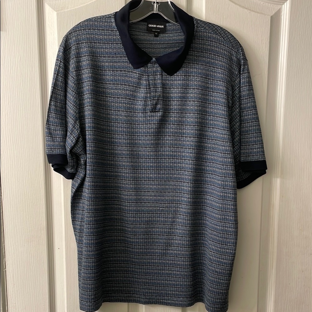 Giorgio Armani Blue 100% Silk Polo Shirt w/Black Cream and blue accents size 56